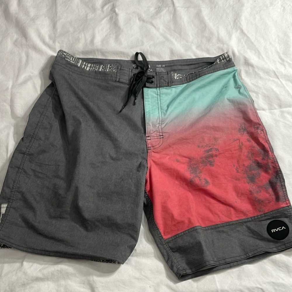 RVCA Nature Men's Board Shorts  Stretchy Size 36